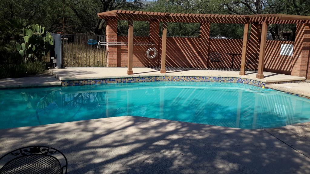 Desert Trails Bed & Breakfast Tanque Verde エクステリア 写真