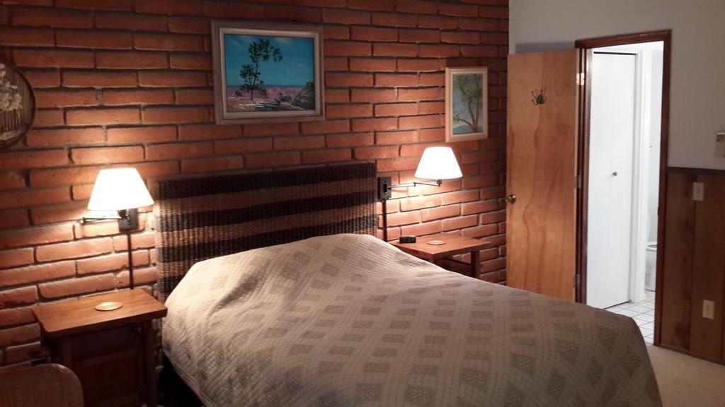 Desert Trails Bed & Breakfast Tanque Verde 部屋 写真