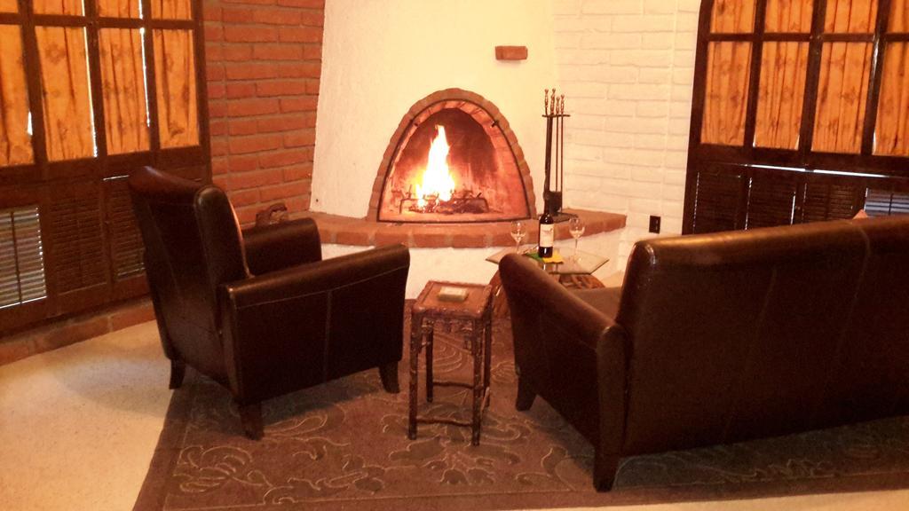 Desert Trails Bed & Breakfast Tanque Verde エクステリア 写真